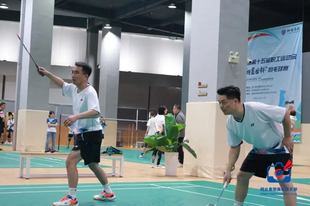 集团羽毛球赛